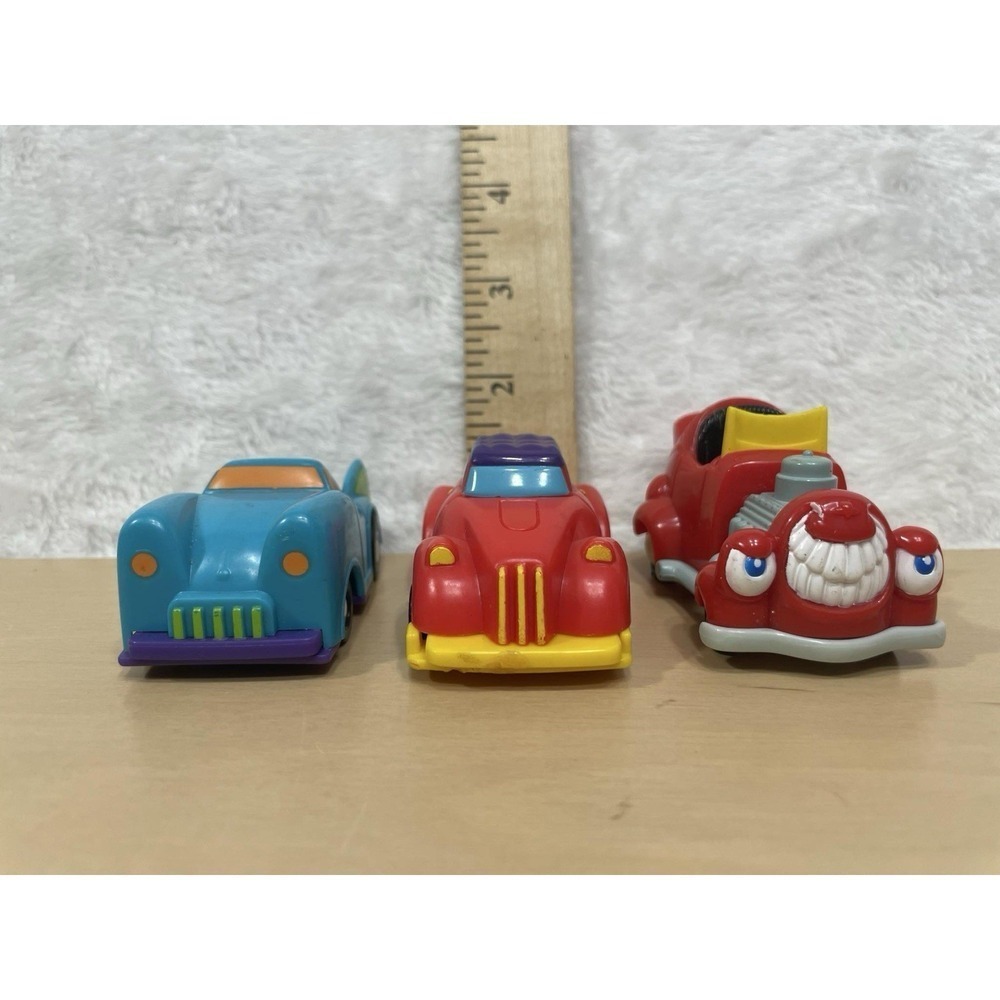 Vintage Wendy's Toy Cars Lot of 3 1992 1996 Plastic Pullback Kids Meal